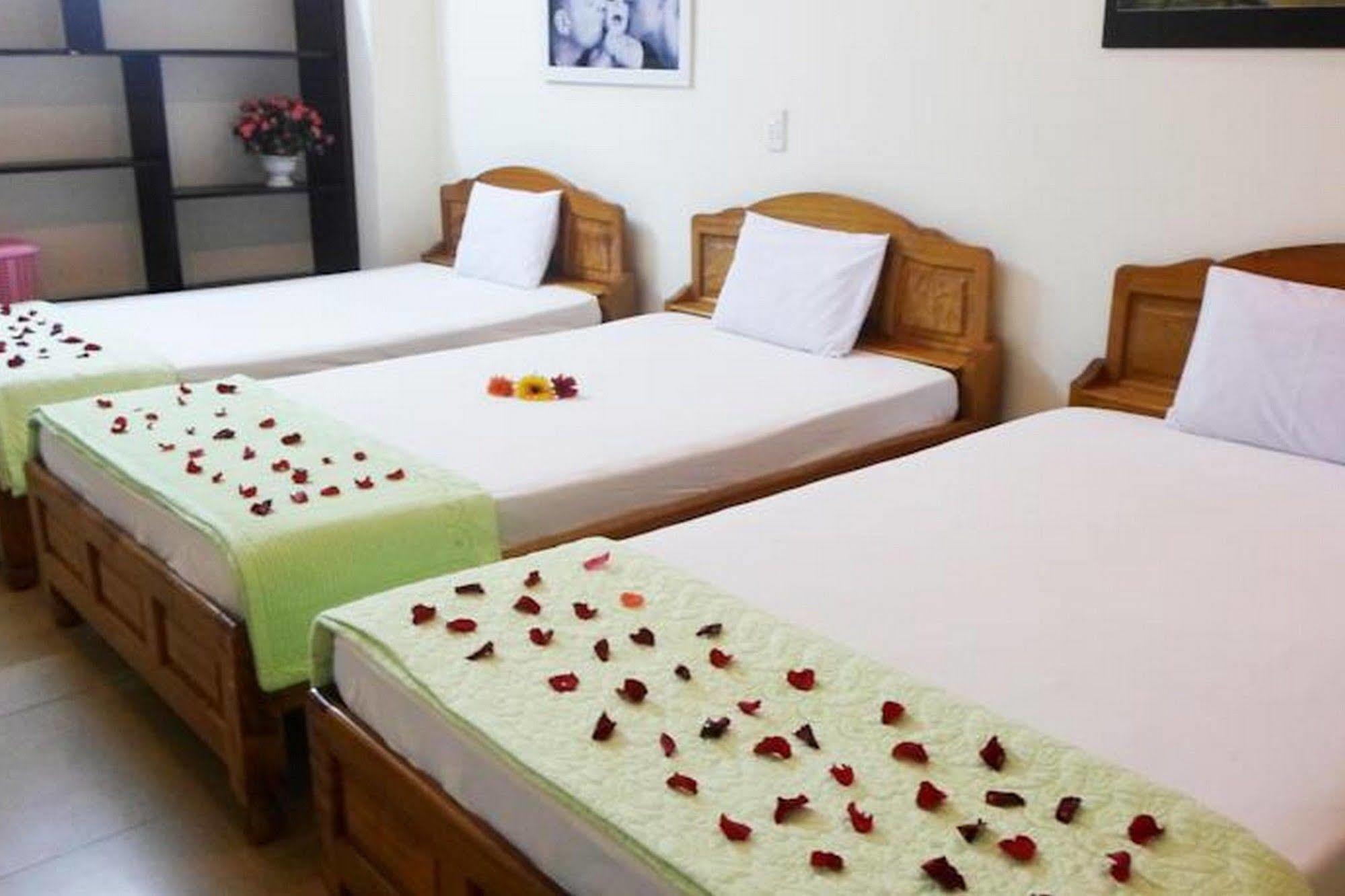 Lucky Hoi An Hotel Kültér fotó